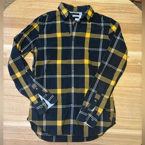 Banana Republic Custom 078 Wash Shirt